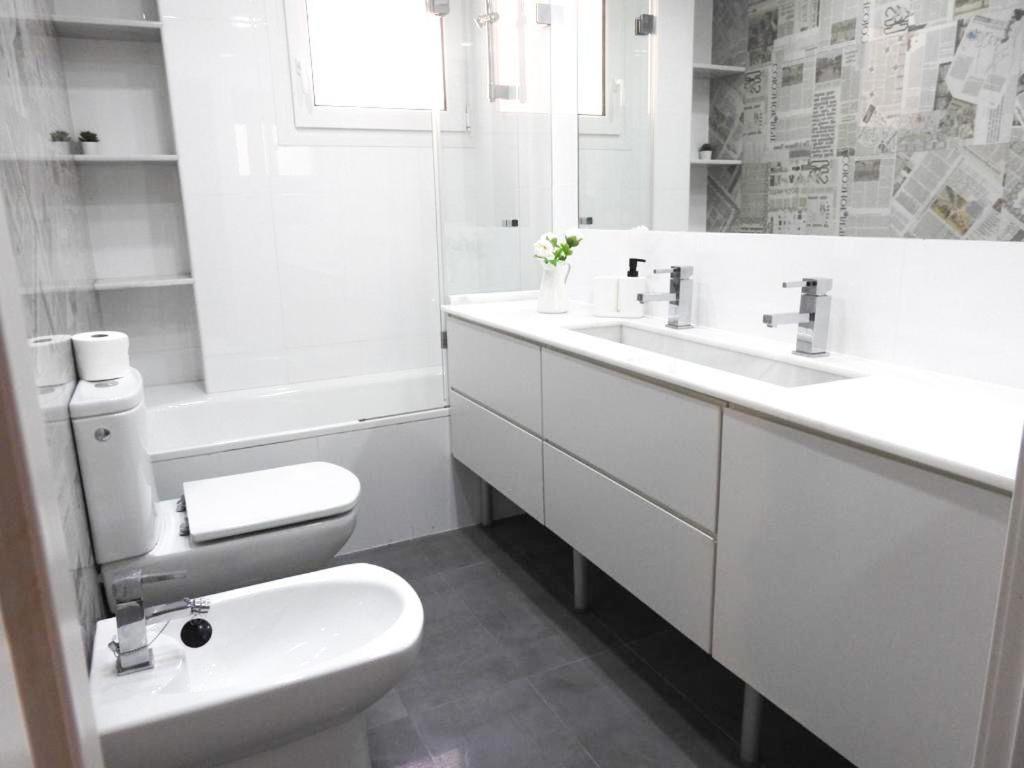 Carihuela Beach Suite Apartment トレモリノス エクステリア 写真
